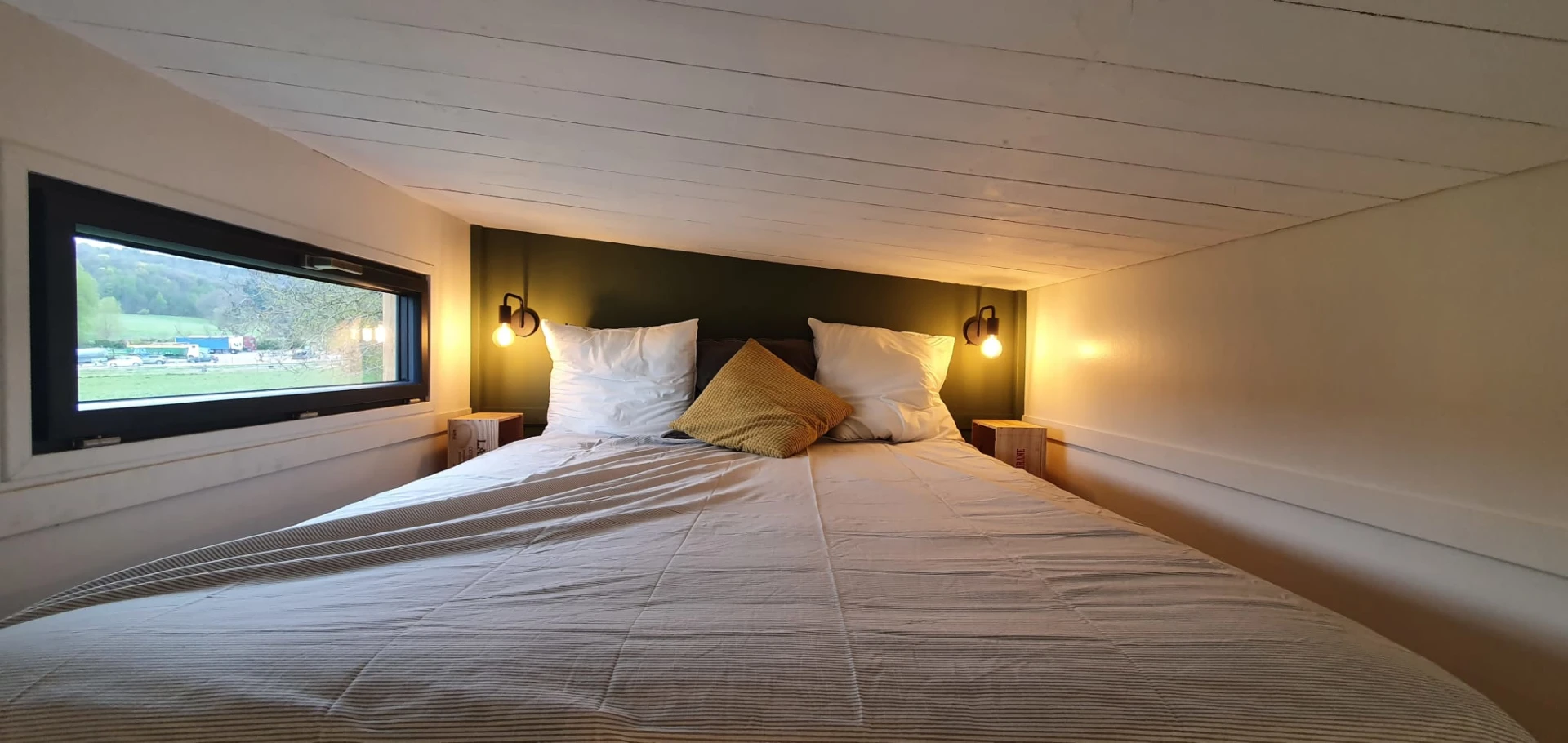 aoufrgaevphznolft9vz